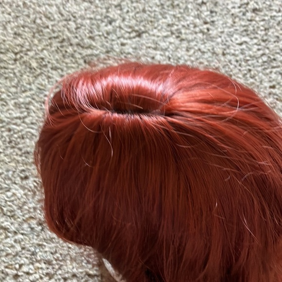 Stylish Red Wig for Women - Picture 4 of 5